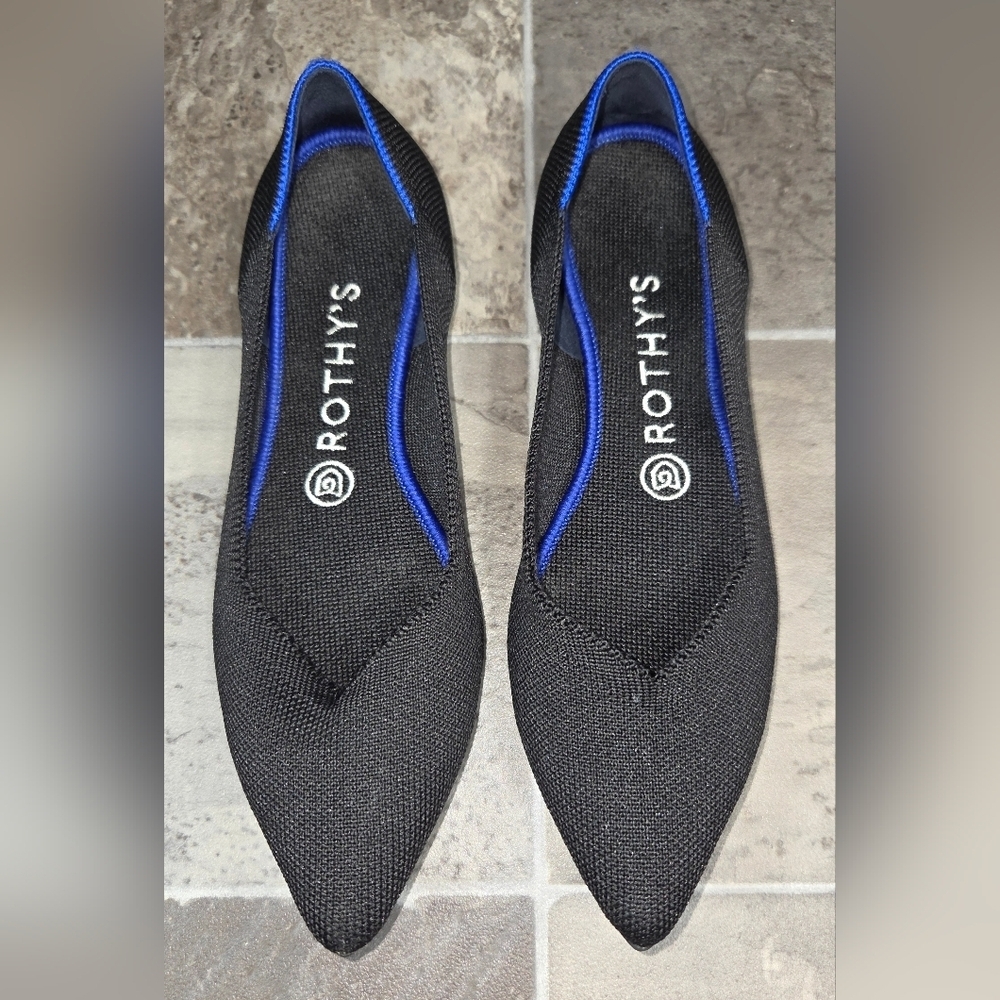 ROTHY'S THE POINT FLATS.